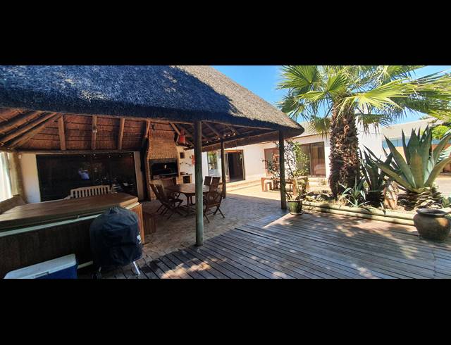3 BEDROOM HOUSE SOLD IN TABLE VIEW